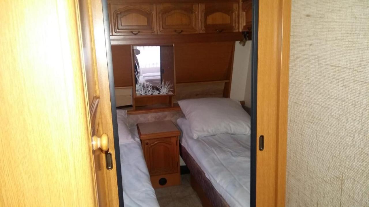 Caravans Magda Niechorze Buitenkant foto